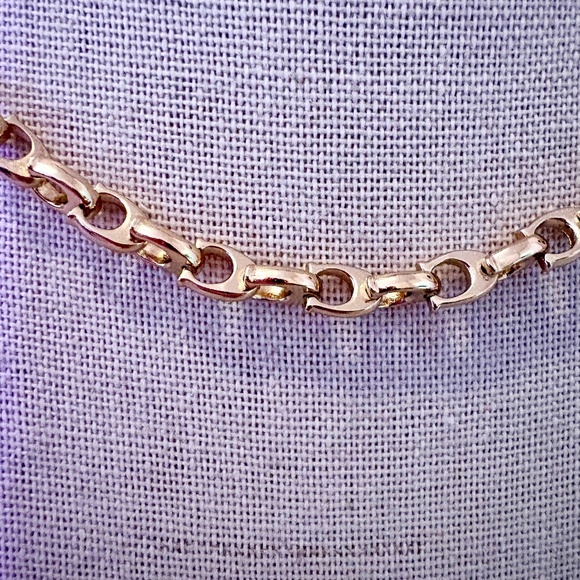 Coach Necklace - Picture 2 of 4
